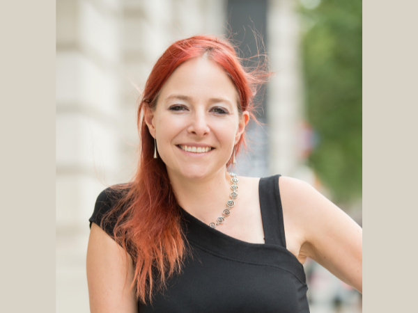 Alice Roberts: Archaeology can create a world for stories to unfold in -  YouTube